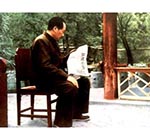 1949年4月下旬，毛澤東在香山雙清別墅看解放南京的捷報